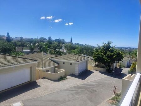 3 Bedroom Townhouse in Beacon Bay