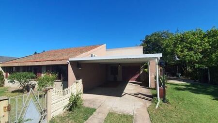 3 Bedroom House in Meer En See