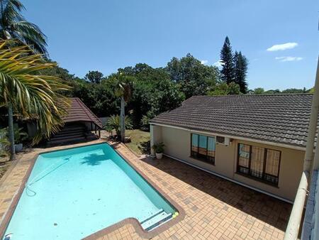 4 Bedroom House in Meer En See