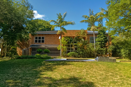 4 Bedroom House in Meer En See