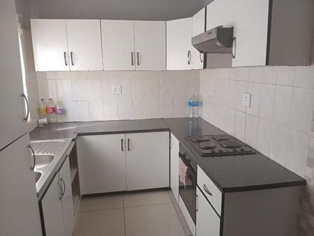 3 Bedroom House in Brackenham