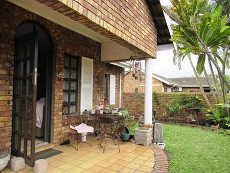 3 Bedroom Townhouse in Arboretum