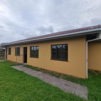 1 Bedroom Flat in Birdswood