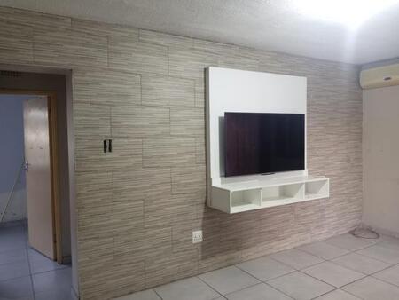 3 Bedroom Flat in Brackenham