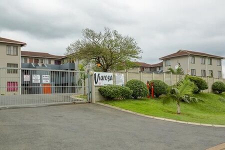 2 Bedroom Apartment in Brackenham