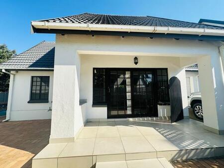 2 Bedroom Townhouse in Meer En See