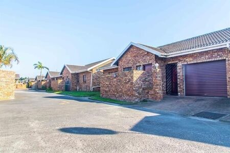 2 Bedroom Flat in Arboretum