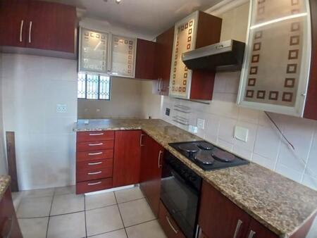 2 Bedroom House in Arboretum