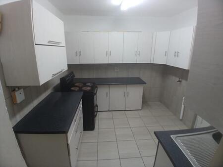 3 Bedroom Flat in Meer En See