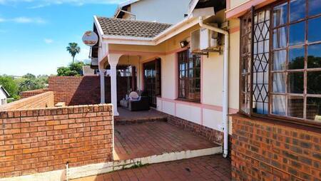 3 Bedroom Simplex in Empangeni Central