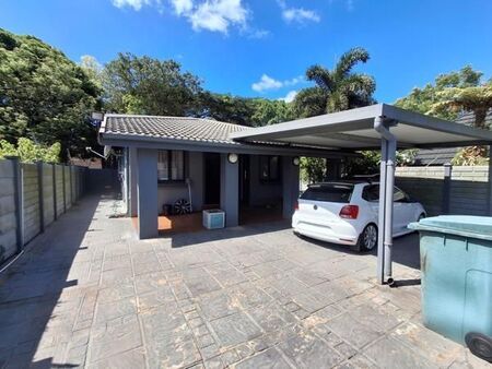 2 Bedroom House in Meer En See