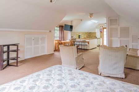 1 Bedroom House in Kloof