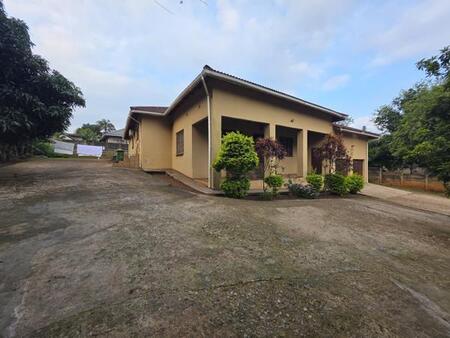 4 Bedroom House in Fairview