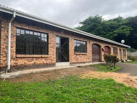 2 Bedroom Townhouse in Umkomaas