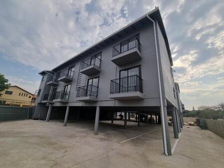 1 Bedroom Apartment in Athlone Park