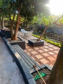 0.5 Bedroom House in Ballito