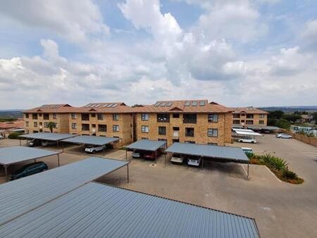 2 Bedroom Apartment in Honeydew