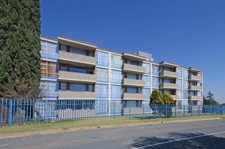 0.5 Bedroom Flat in Florida Park