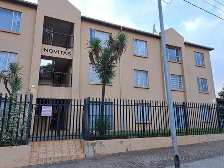 2 Bedroom Apartment in Krugersdorp Central