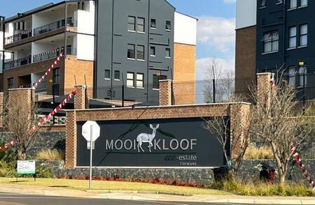 1 Bedroom Apartment in Mooikloof Equestrian Estate