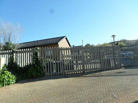 1 Bedroom Apartment in Philip Nel Park