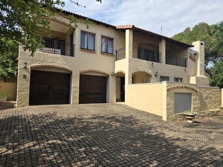 3 Bedroom Cluster in Lynnwood Glen