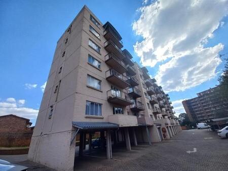 2 Bedroom Apartment in Weavind Park