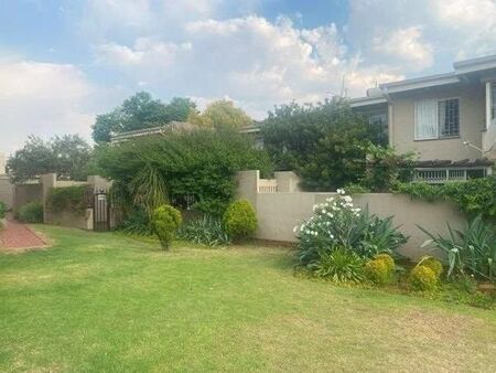 3 Bedroom Duplex in Murrayfield