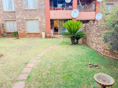 2 Bedroom Townhouse in Equestria