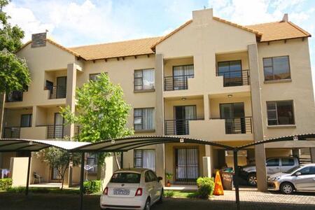 1 Bedroom Apartment in Arcadia