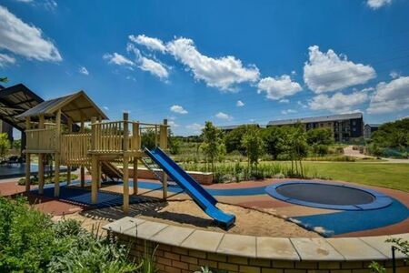 2 Bedroom Apartment in Waterkloof Ridge