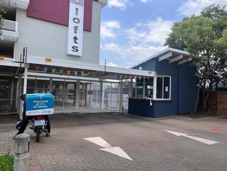 Studio apartment in Hillcrest