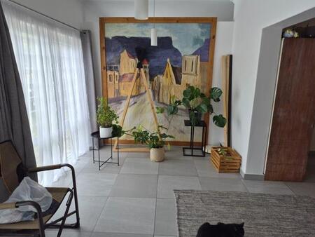 4 Bedroom House in Middedorp