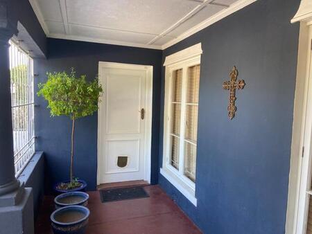 2 Bedroom House in Claremont