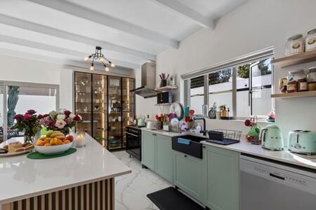 3 Bedroom House in Claremont