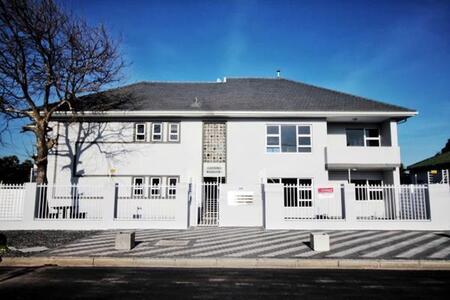 2 Bedroom Apartment in Southfield