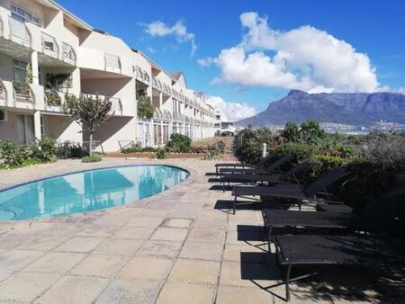 1 Bedroom Apartment in Milnerton Central