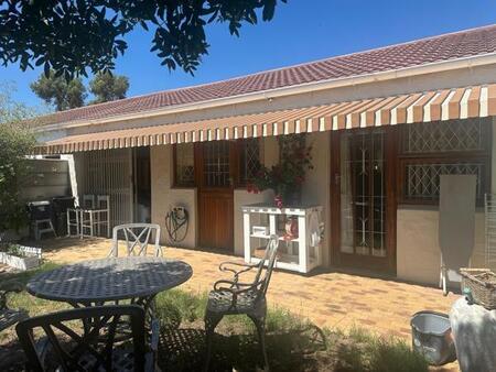 2 Bedroom House in Edgemead