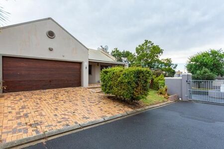 3 Bedroom House in Uitzicht