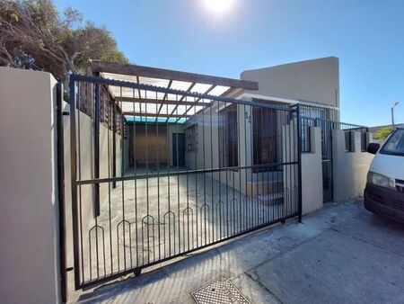 2 Bedroom House in Mitchells Plain