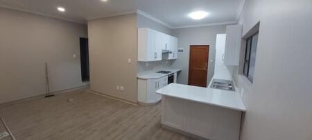 2 Bedroom Townhouse in Worcester West