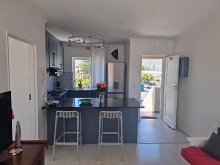 1 Bedroom Apartment in Gordons Bay Central