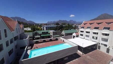 1 Bedroom Cluster in Stellenbosch Central