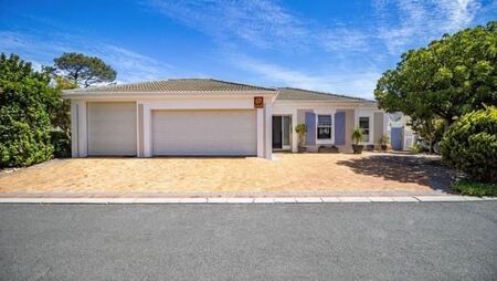 3 Bedroom House in Heritage Park