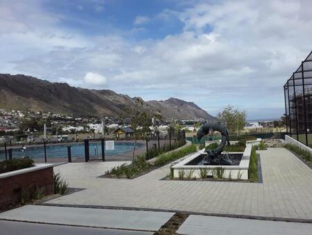 1 Bedroom Apartment in Mountainside