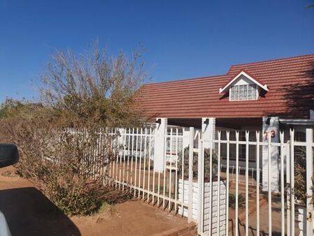 3 Bedroom House in Postmasburg