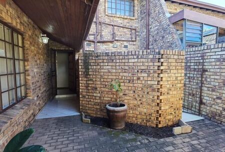 4 Bedroom Townhouse in Steiltes