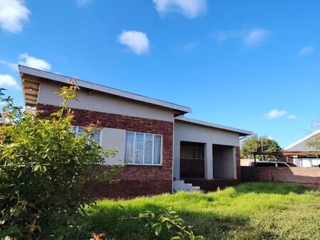 3 Bedroom House in Postmasburg