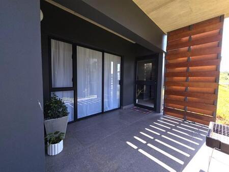 2 Bedroom Apartment in Riverside Park