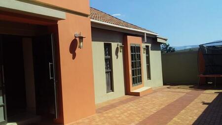4 Bedroom House in Lydenburg